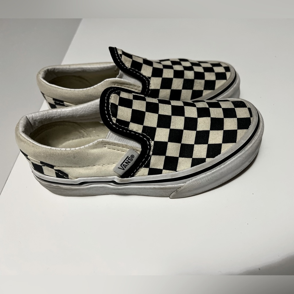 Kids Checkered Slip On Vans, Kids 11US